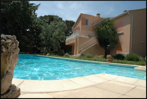 Villeneuve-les-Avignon Frankreich Last-Minute-Rabattcode Booking.com
