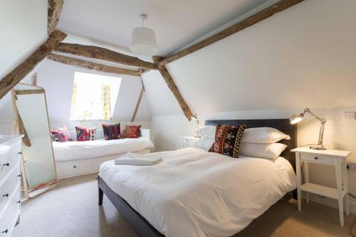 Didmarton United Kingdom Last Minute Discount Code Agoda.com