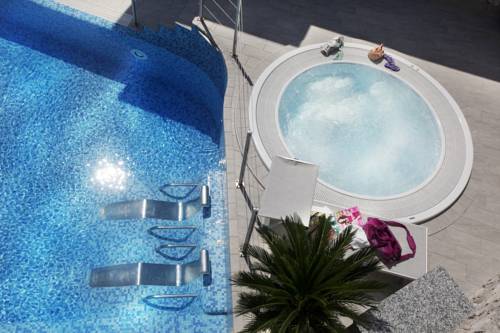 Cologna di Tenno Italien Last-Minute-Rabattcode Booking.com