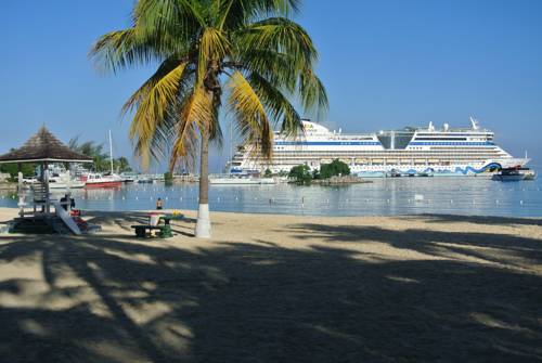 Ocho Rios Jamaica Last Minute Discount Code Booking.com