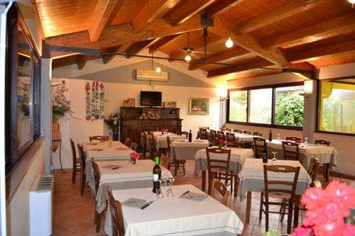Ostra Vetere Italien Last-Minute-Rabattcode Booking.com