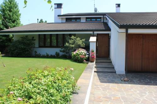 Castel D'Ario Italia Último Minuto Código de Descuento Booking.com