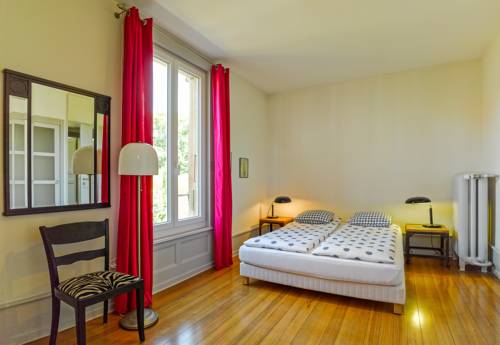 Yverdon-les-Bains Schweiz Last-Minute-Rabattcode Booking.com