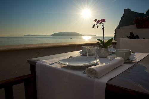 Ischia Ponte Italia Último Minuto Código de Descuento Booking.com
