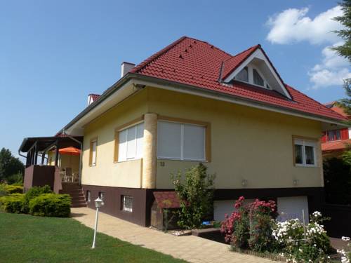 Siófok Hungría Último Minuto Código de Descuento Booking.com