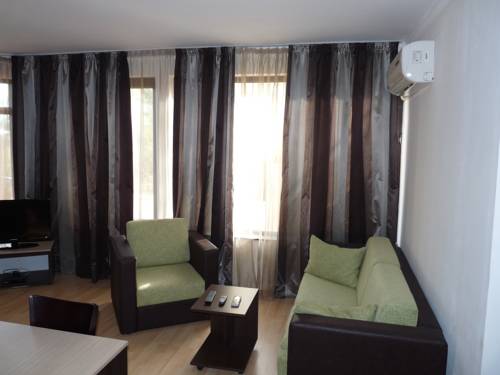 Santos Constantino y Elena Bulgaria Último Minuto Código de Descuento Booking.com