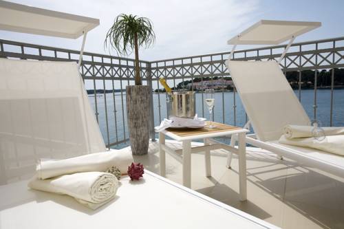 Porec Croacia Último Minuto Código de Descuento Booking.com