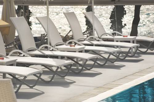 Kamari Greece Last Minute Discount Code Booking.com