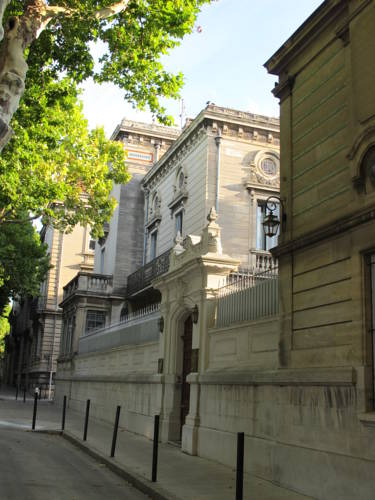 Nîmes Frankreich Last-Minute-Rabattcode Booking.com