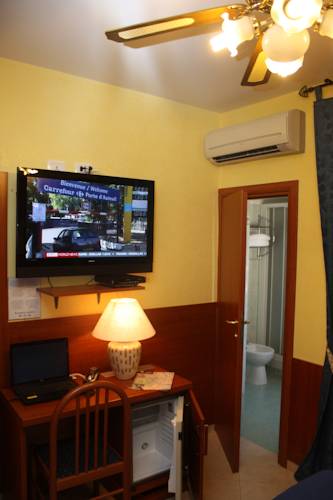 Roma Italia Último Minuto Código de Descuento Booking.com