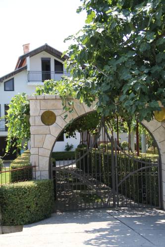 Ulcinj Montenegro Last-Minute-Rabattcode Booking.com