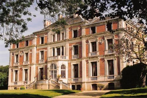 Varaden Frankreich Last-Minute-Rabattcode Booking.com