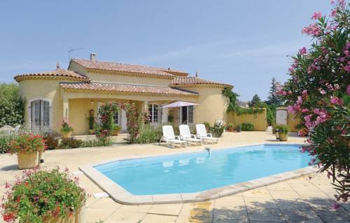 Arles Pont de Crau France Last Minute Discount Code Booking.com