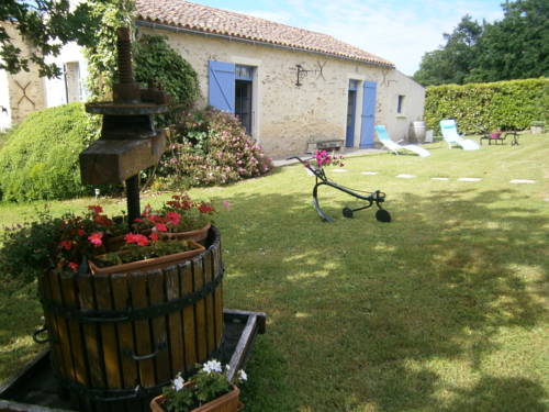 Mareuil-sur-Lay-Dissais France Last Minute Discount Code Booking.com