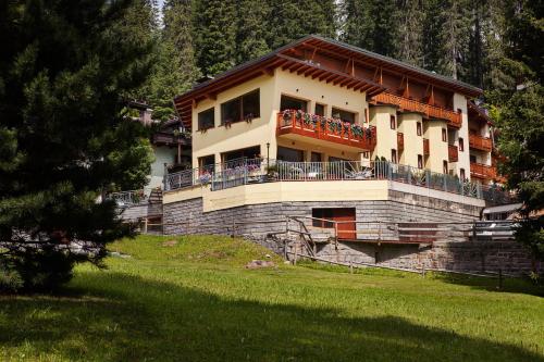 Madonna di Campiglio Italy Last Minute Discount Code Agoda.com