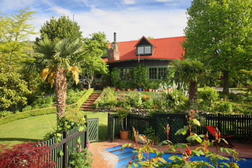 Hira New Zealand Last Minute Discount Code Booking.com