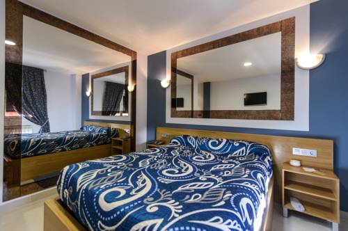 Iboya Spain Last Minute Discount Code Booking.com