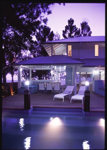 Oak Beach Australia Last Minute Discount Code Booking.com