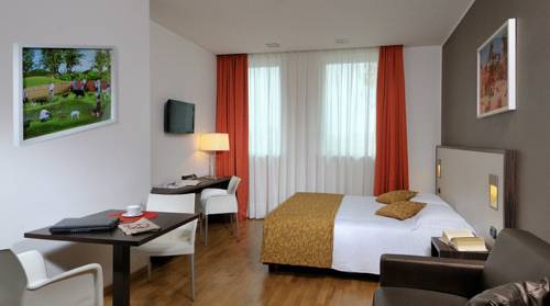 Sesto San Giovanni Italia Último Minuto Código de Descuento Booking.com