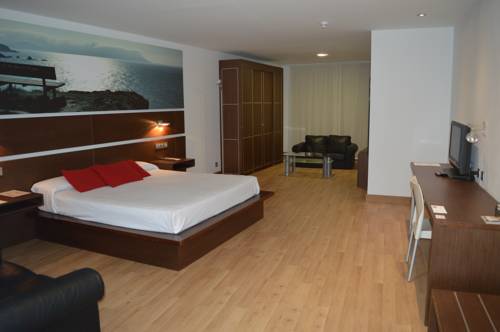 Naron Spain Last Minute Discount Code Booking.com
