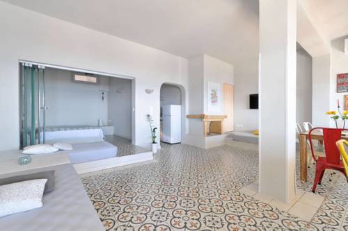 Loútsa Greece Last Minute Discount Code Booking.com