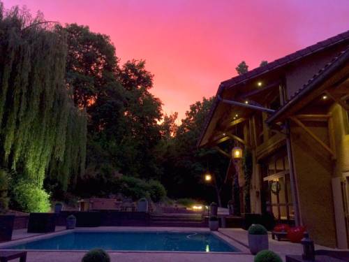 Saint-Savin France Last Minute Discount Code Booking.com