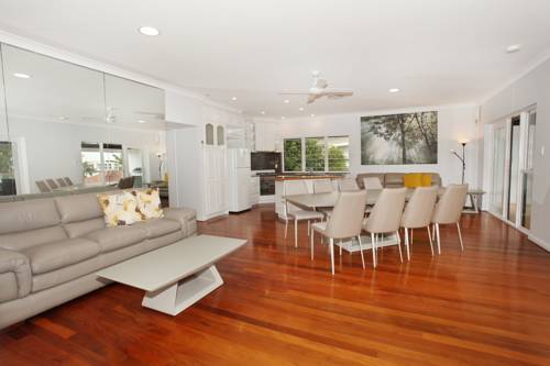 Alexandra Headland Australia Last Minute Discount Code Booking.com