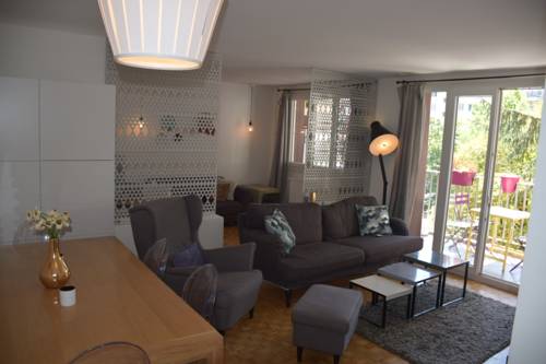 Villeurbanne Francia Último Minuto Código de Descuento Booking.com