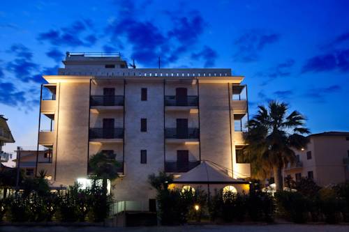 San Benedetto del Tronto Italia Último Minuto Código de Descuento Booking.com