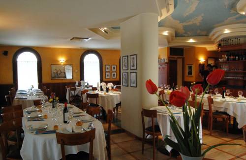 Fara Olivana con Sola Italien Last-Minute-Rabattcode Booking.com