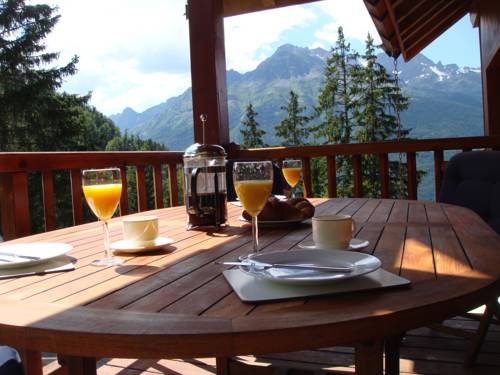 Alpe dʼHuez France Last Minute Discount Code Booking.com