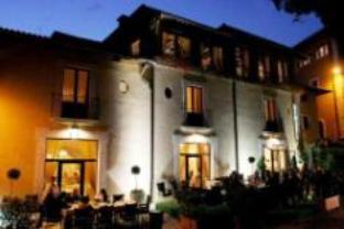 L'Aquila Italy Last Minute Discount Code Agoda.com
