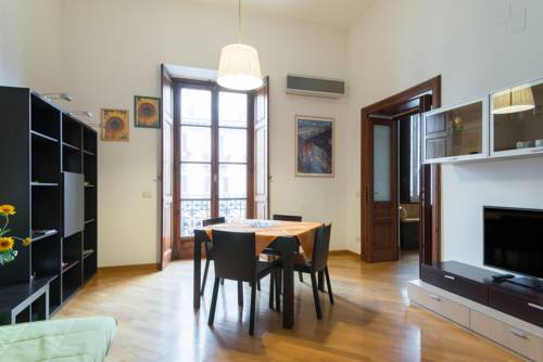 Napoli Italien Last-Minute-Rabattcode Booking.com