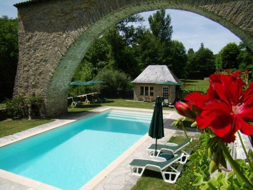 Heiliger Georges de Luzençon Frankreich Last-Minute-Rabattcode Booking.com