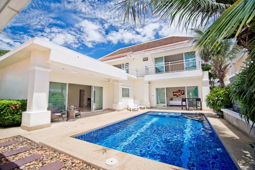 Jomtien Beach Thailand Last Minute Discount Code Booking.com