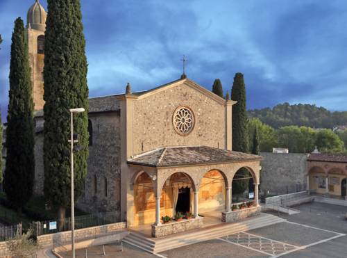 Peschiera del Garda Italy Last Minute Discount Code Booking.com
