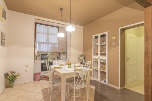 Komiža Kroatien Last-Minute-Rabattcode Booking.com