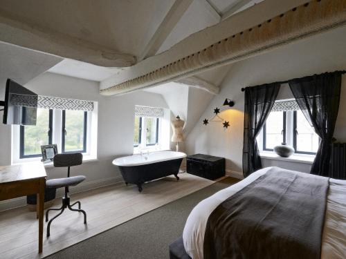 Bradford on Avon United Kingdom Last Minute Discount Code Agoda.com