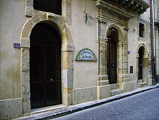 Caltagirone Italy Last Minute Discount Code Agoda.com