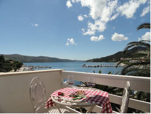 Seget Vranjica Croacia Último Minuto Código de Descuento Booking.com