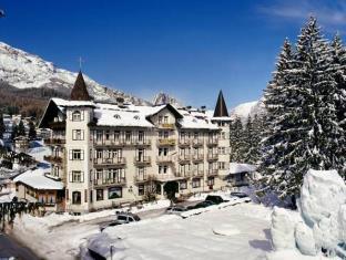 Cortina d'Ampezzo Italy Last Minute Discount Code Agoda.com