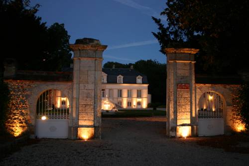 Flacey France Last Minute Discount Code Booking.com