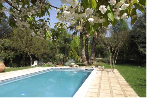Serinya Spanien Last-Minute-Rabattcode Booking.com