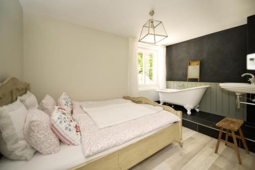 Horgen Switzerland Last Minute Discount Code Agoda.com