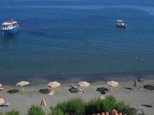 Léntas Greece Last Minute Discount Code Booking.com