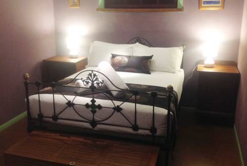 Tenterfield Australia Last Minute Discount Code Booking.com
