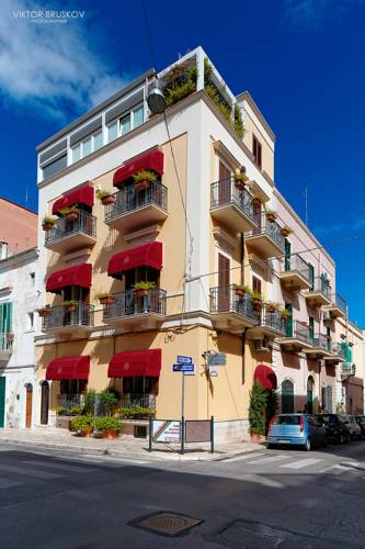 Monopoli Italia Último Minuto Código de Descuento Booking.com