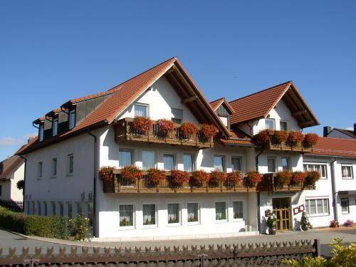 Neusorg Deutschland Last-Minute-Rabattcode Booking.com