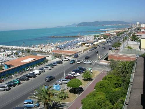 Marina di Massa Italy Last Minute Discount Code Booking.com