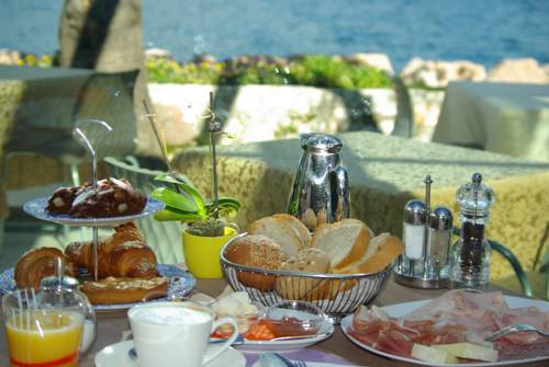 Brenzone sul Garda Italy Last Minute Discount Code Booking.com